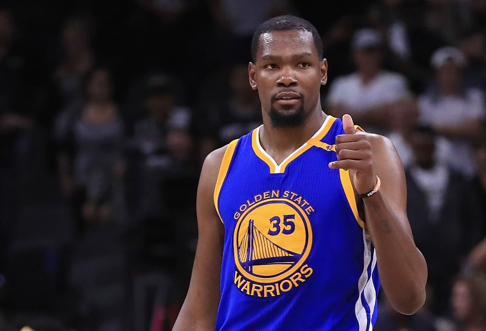 孔蒂的三后 孔蒂的三后