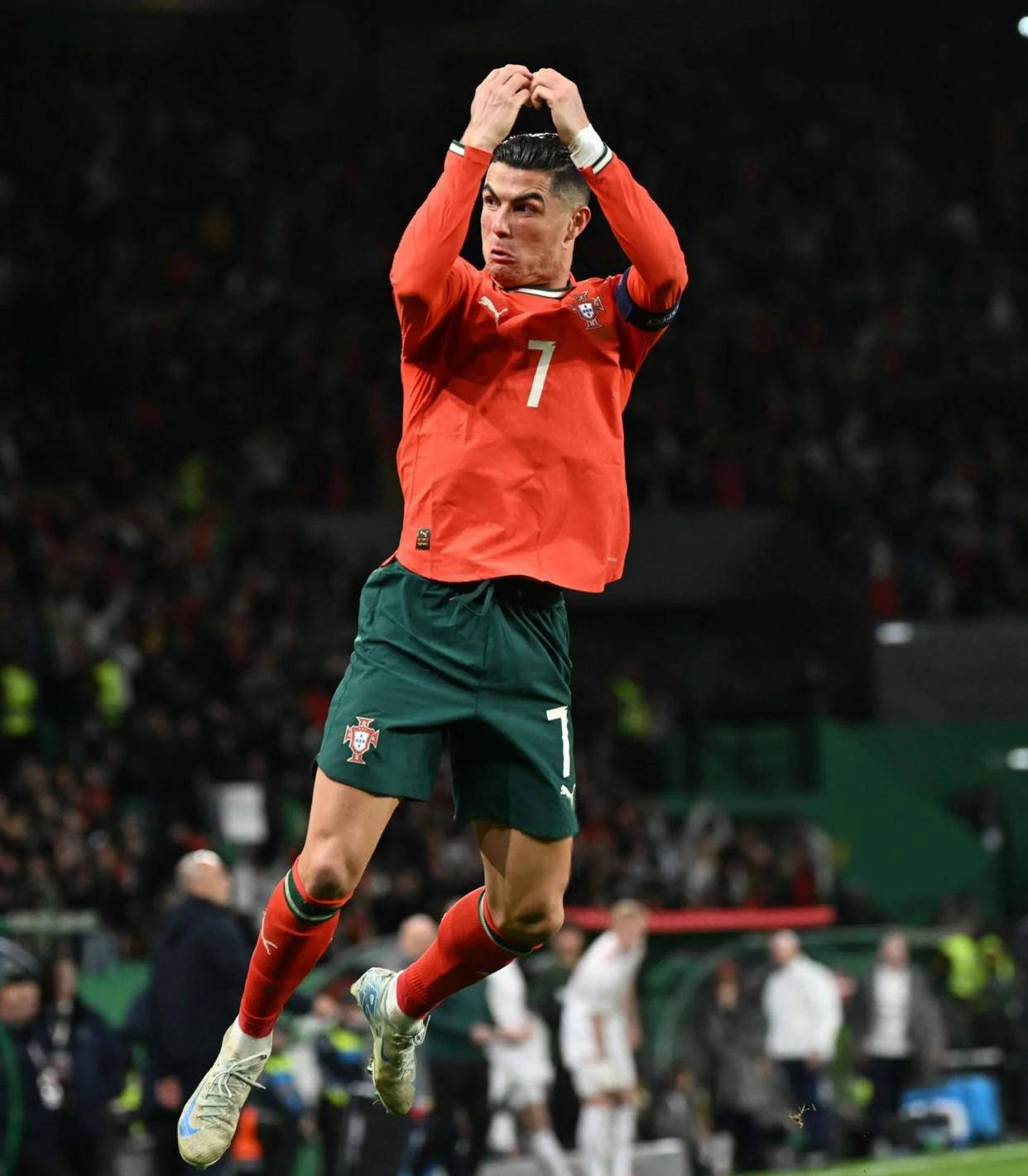 期坚决把球 期坚决把球