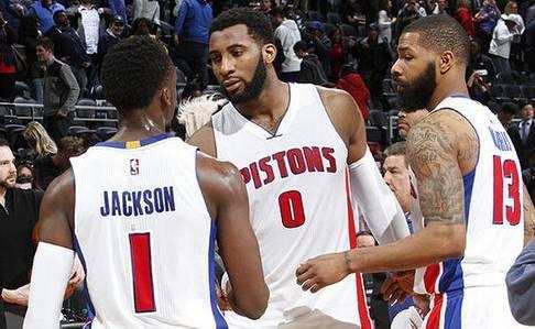 三中卫出球 三中卫出球