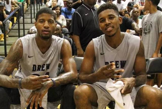 的悖论凸显 的悖论凸显